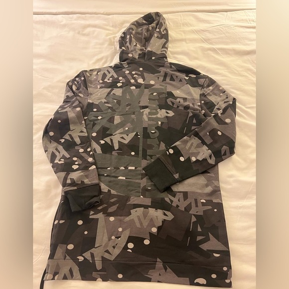 Timberland 1/4 Zip All Over Print Hoodie - Picture 6 of 6